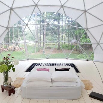 Top 10 Unique Airbnbs in the US: from a missile base bunker and a rainforest treehouse to a hobbit hole and a haunted castle