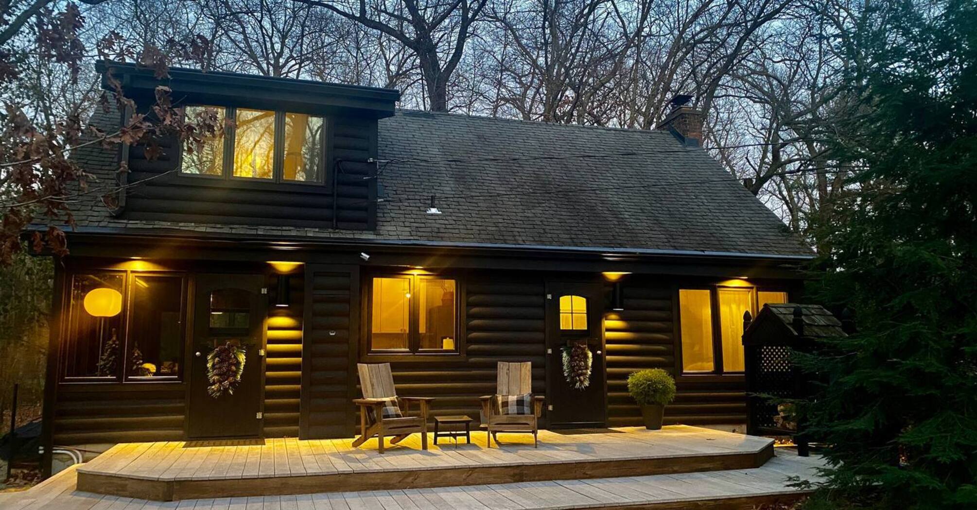 Top 12 Airbnb homes near Chicago, from secluded escapes surrounded by dunes and forests to hygge-style cottages or a private spa