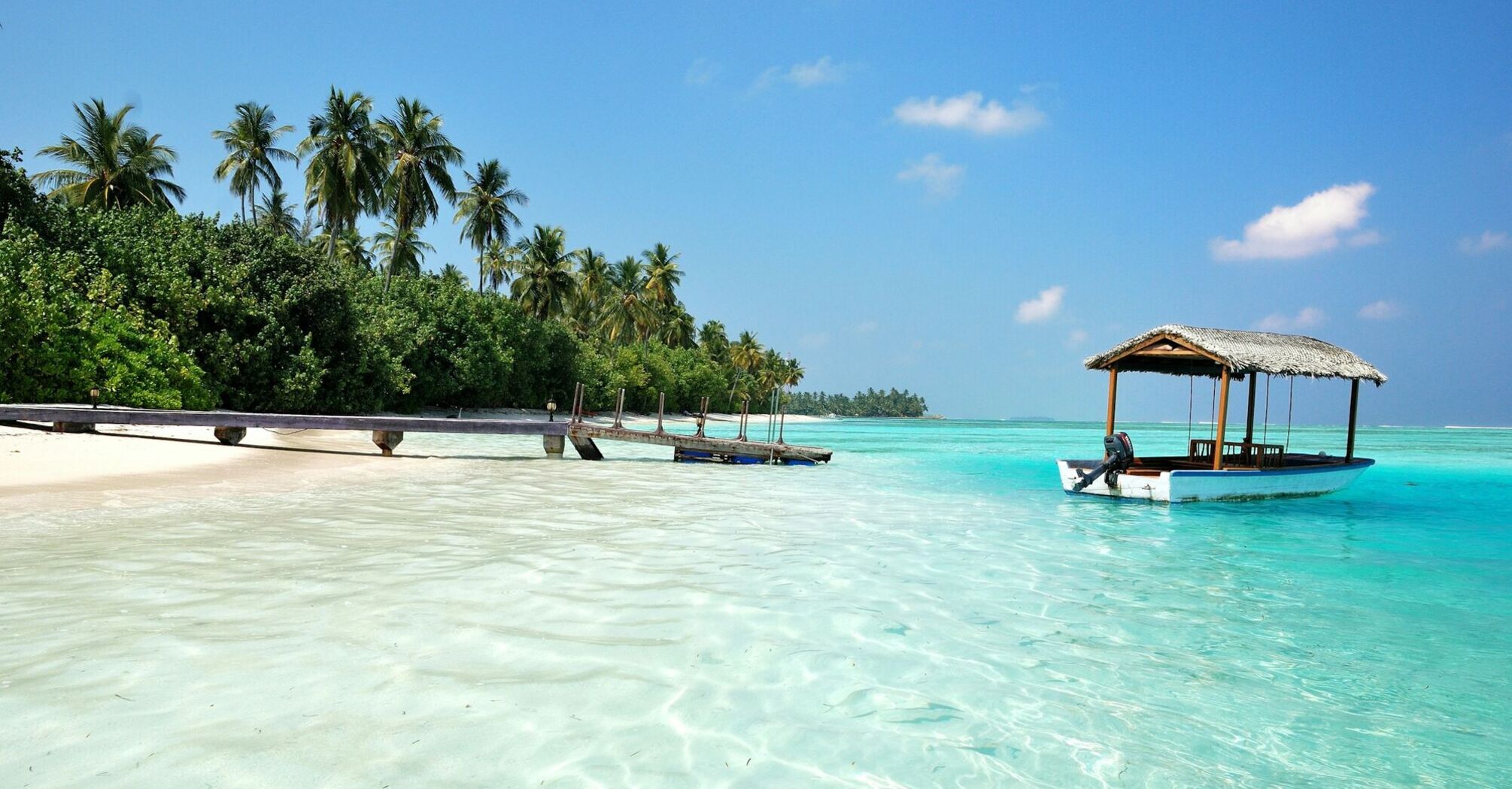 Scenic beach and clear waters in the Maldives