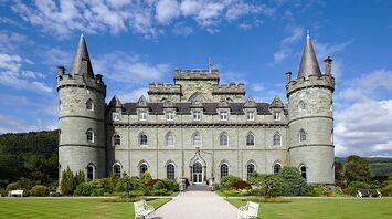 Discover the charm of Edinburgh with one of the city's best hotels
