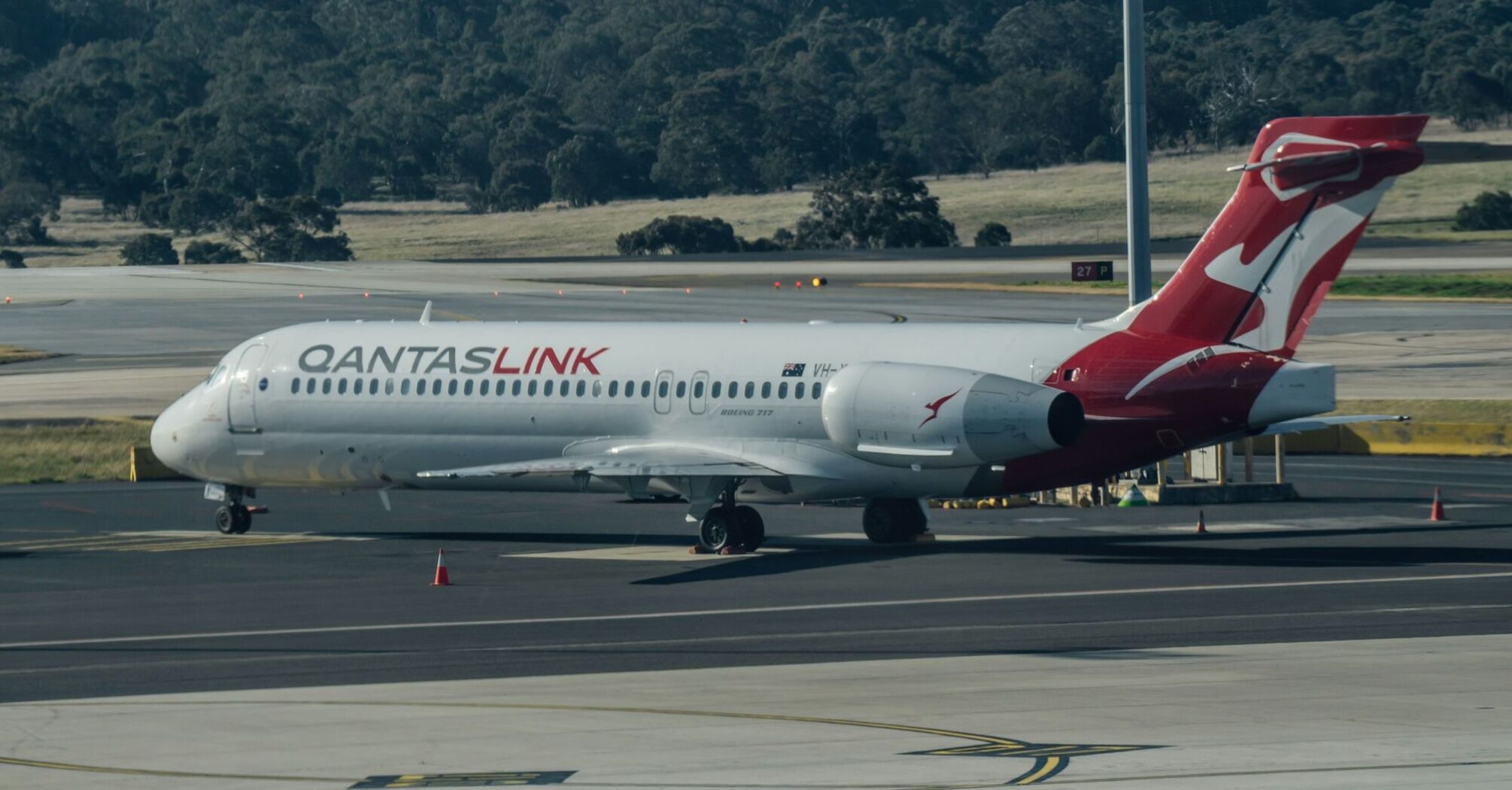 QantasLink Boeing 717 aircraft at Hobart Airport