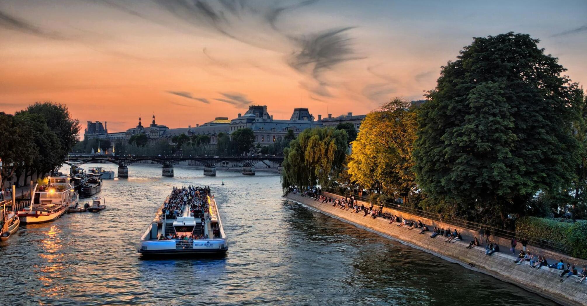 Boat tour on Seine river in Paris