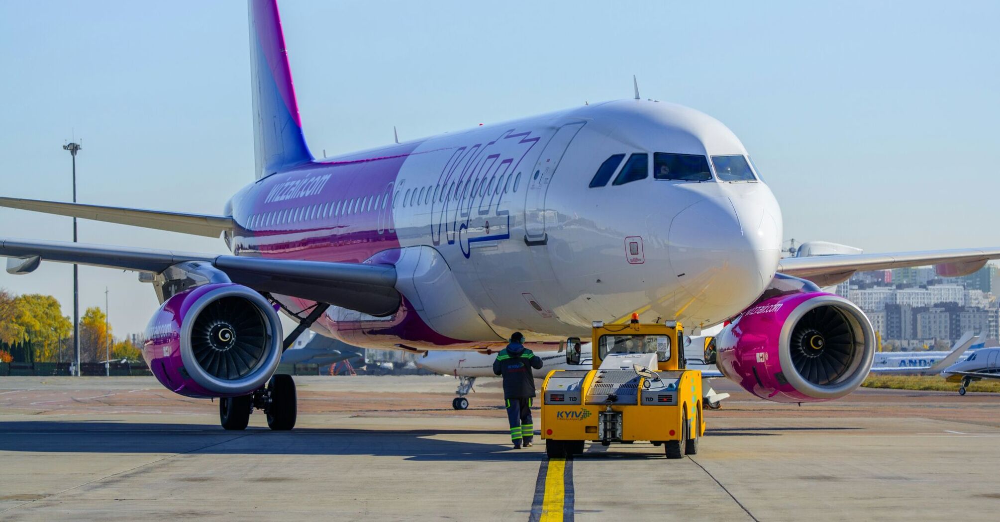 WizzAir's A320 pushing back in Kyiv Zhulyany airport 