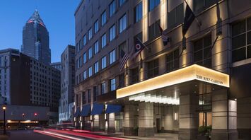 Top 8 cool hotels in Cleveland, Ohio, USA: close to major attractions, with great views and luxurious amenities