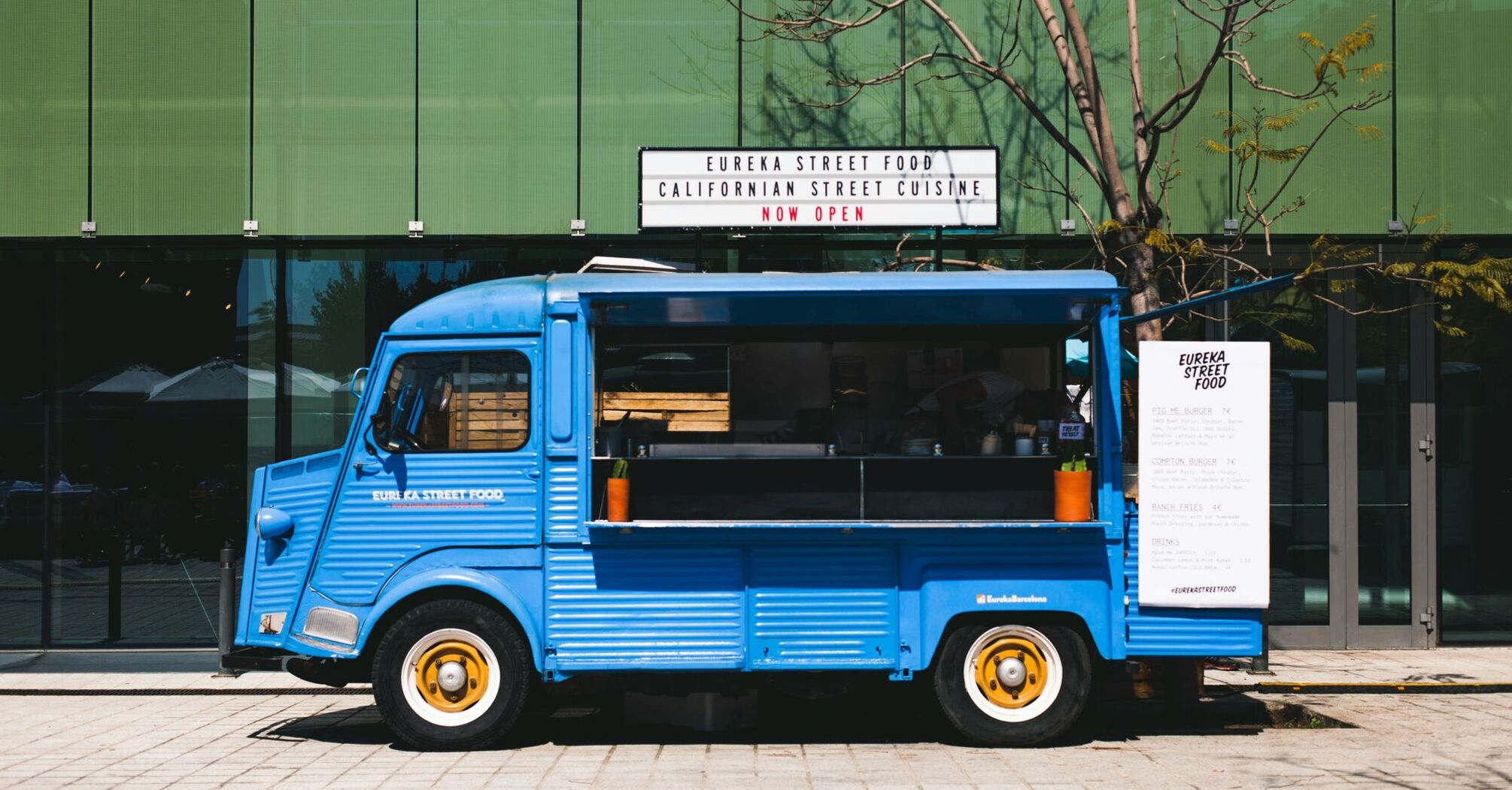 blue foodtruck vehicle