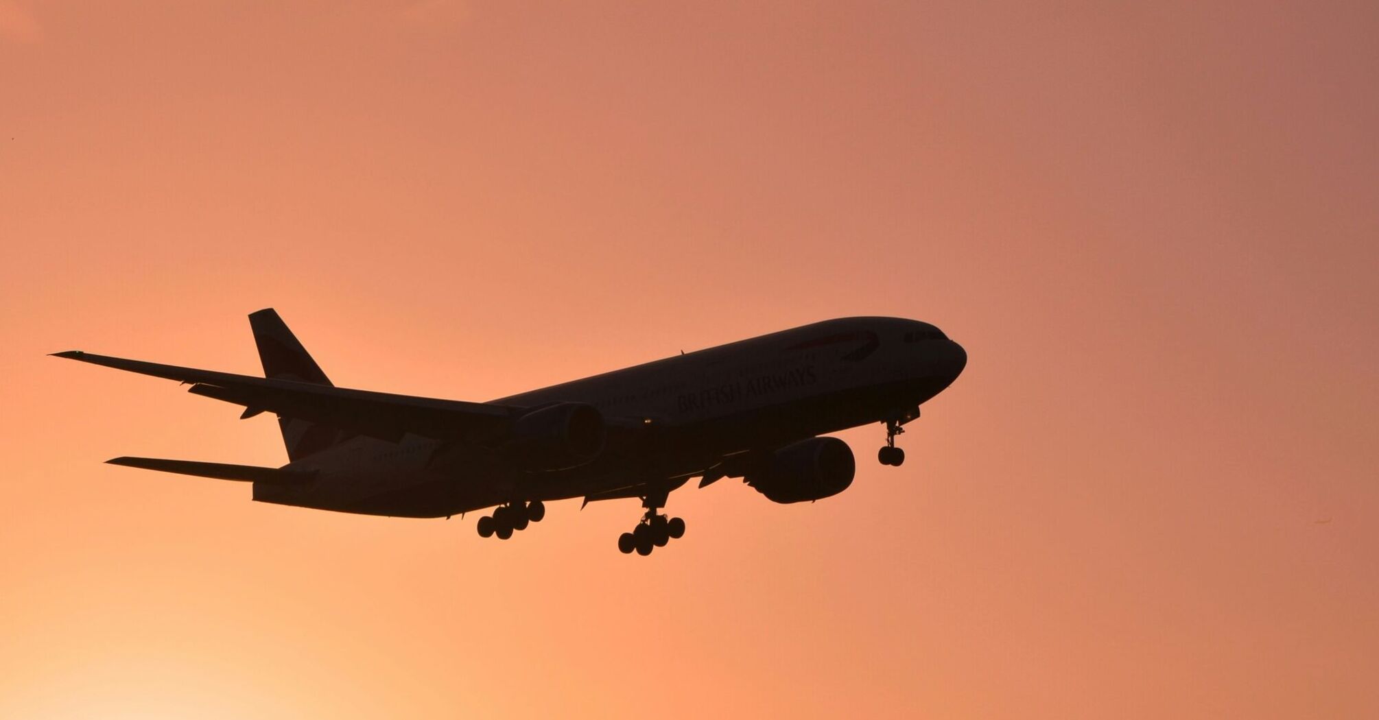 Boeing777 a few seconds before touchdown at Heathrow