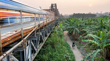 Cầu Long Biên, Hanoi, Vietnam