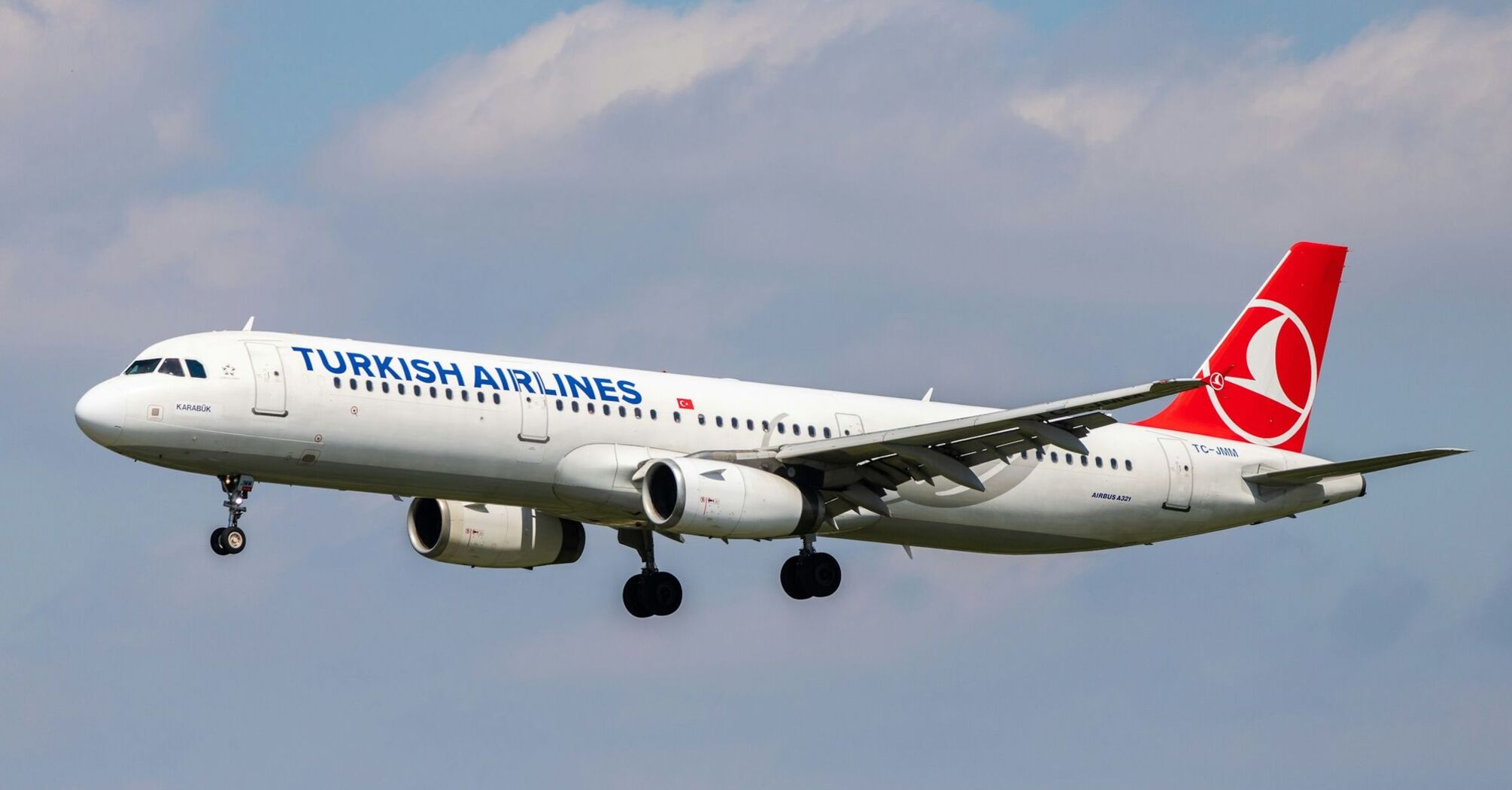 Turkish Airlines plane in flight landing