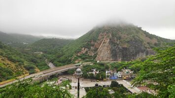 Chulgiri Jain temple , rajasthan, Chulgiri Road, Ghat Ki Guni, Jaipur, Rajasthan, India