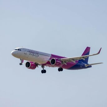 Wizz Air plane in flight