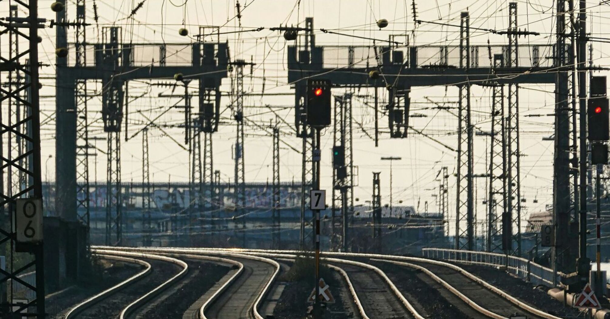 Complex rail junction