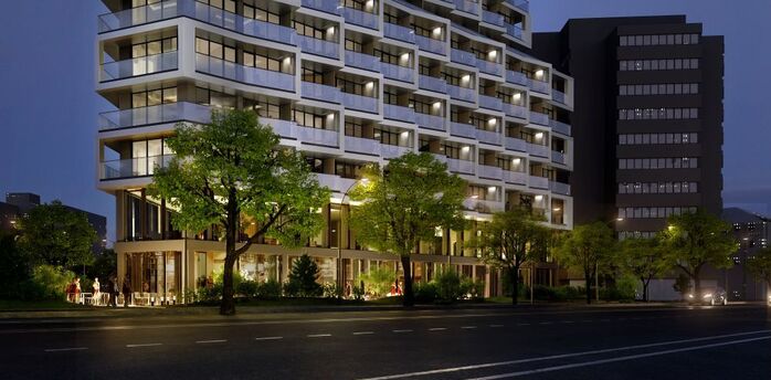 Kennedy 89 hotel exterior in Frankfurt’s Sachsenhausen district at night