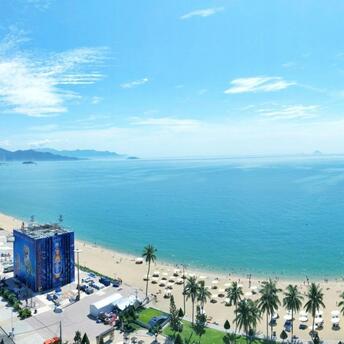 Nha Trang Beach and Tran Phu Street coastline.