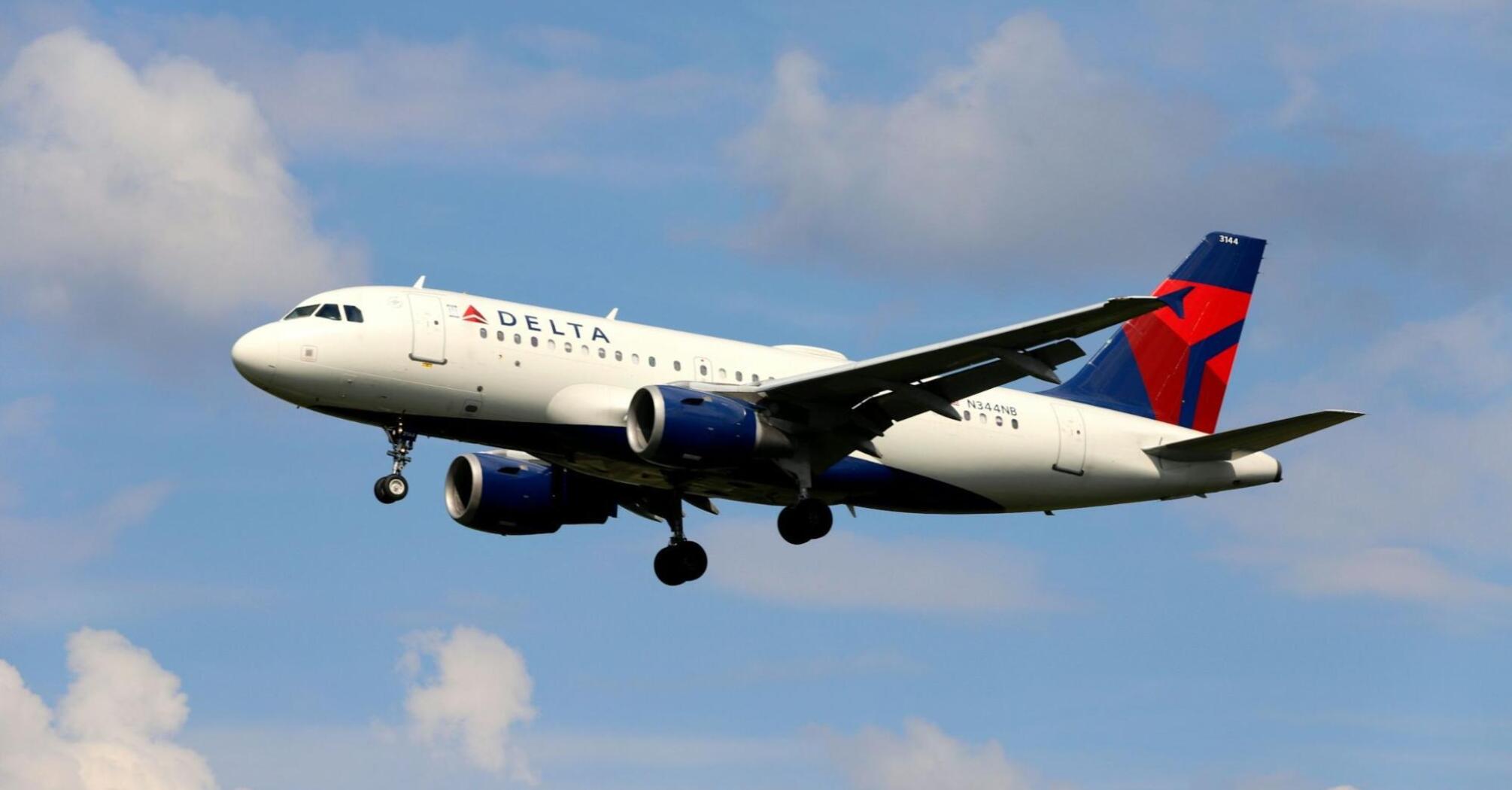 Delta Air Lines aircraft preparing for landing