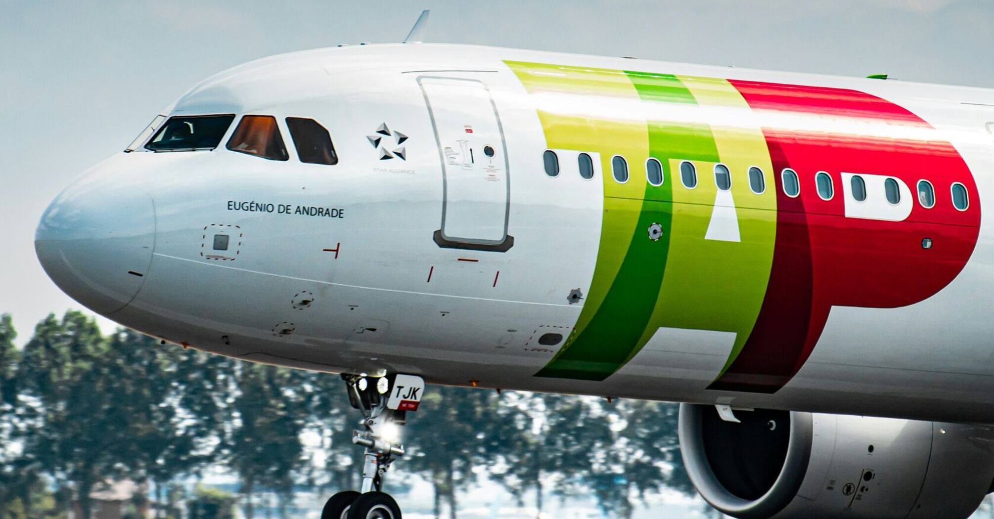 TAP Air Portugal aircraft landing at Porto Airport