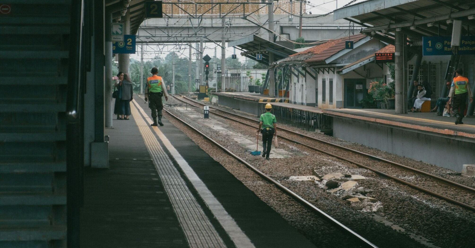 Railway station platforms during maintenance works