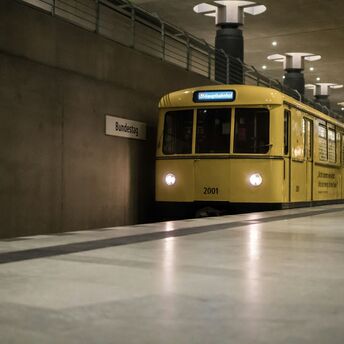 Berlin U-Bahn train at Bundestag underground station platform