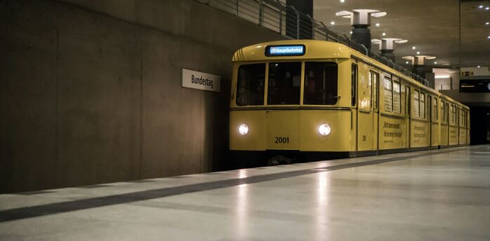 Berlin U-Bahn train at Bundestag underground station platform