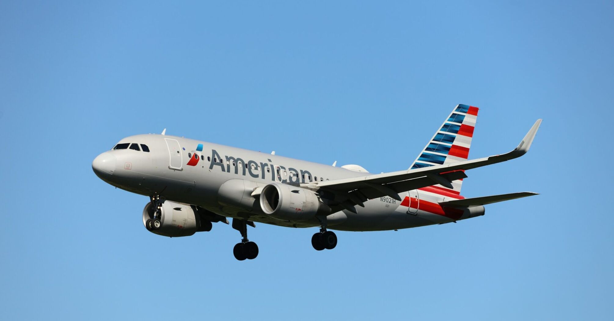 American Airlines aircraft approaching for landing