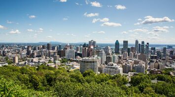Montréal skyline viewed from Mount Royal overlooking downtown