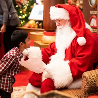 Child meeting Father Christmas