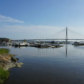 Kruunuvuorensilta bridge over water connecting Helsinki islands