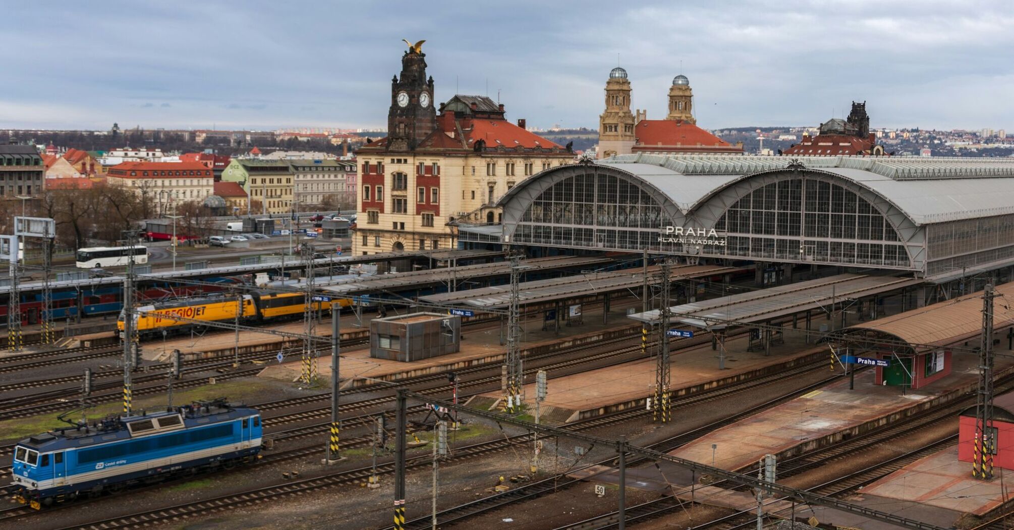 Prague main railway station platforms and tracks
