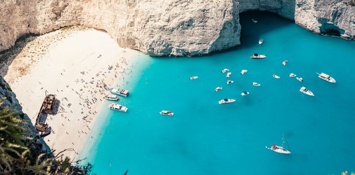 Shipwreck Beach in Zante with turquoise water and boats