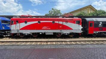 CFR Călători train at a station