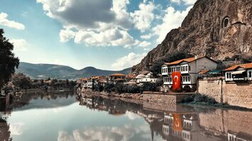 Riverside Ottoman houses in Amasya, Turkey
