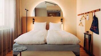 Compact Scandic Go room with twin beds in Finland