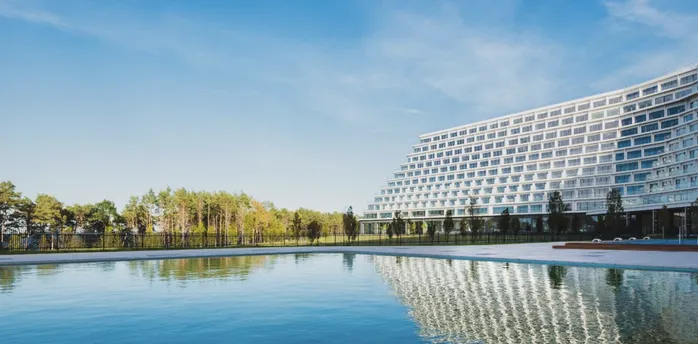 Hotel Gołębiewski Pobierowo beside a large outdoor pool