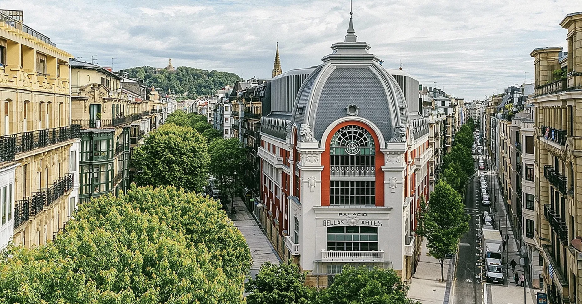 Palacio Bellas Artes hotel building in San Sebastián