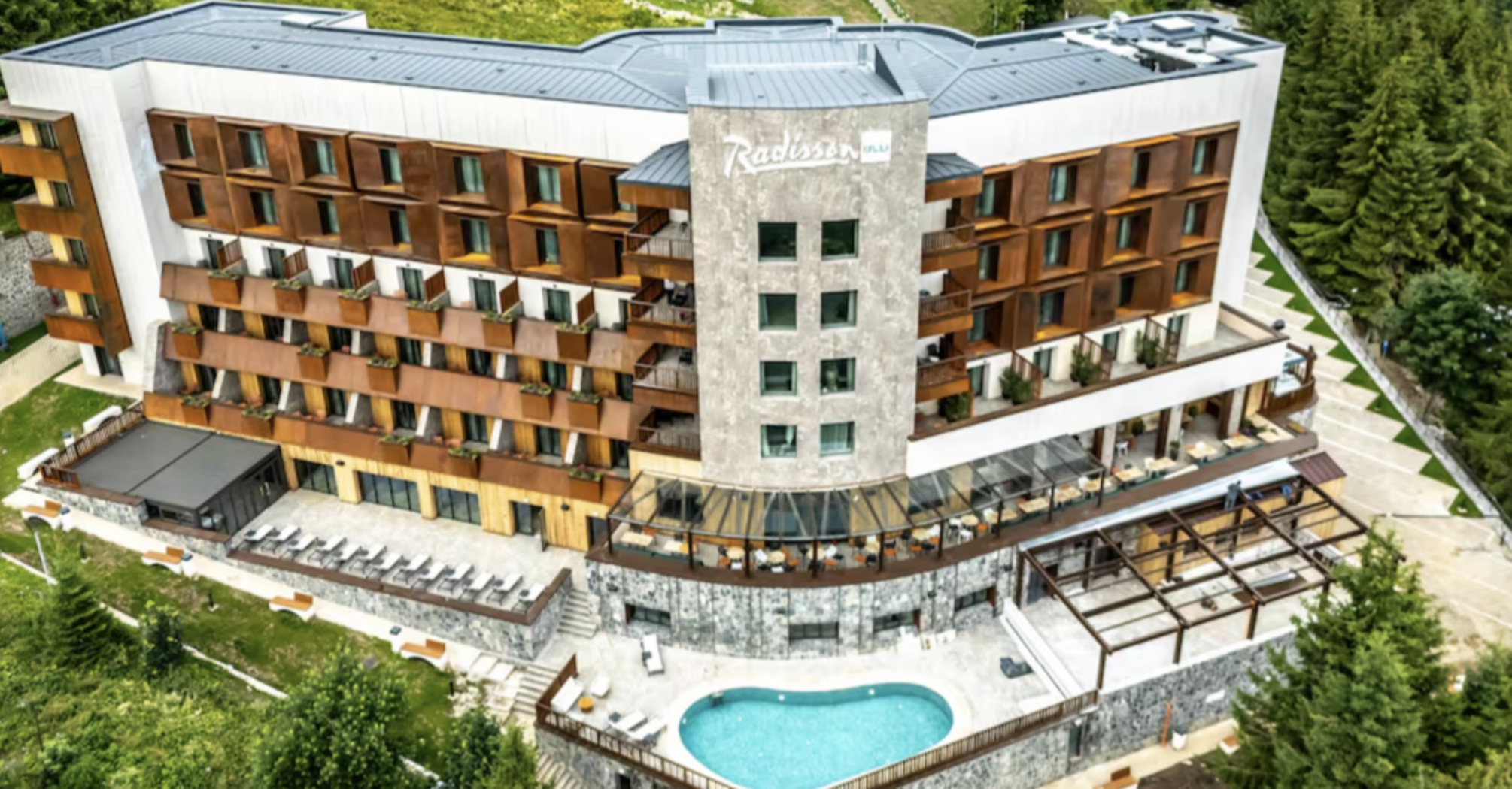 Radisson Blu Sinaia Cota 1400 in the Bucegi Mountains