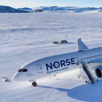 Norse Atlantic Boeing 787-9 on snowy runway