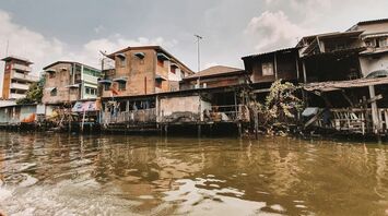 Canal-side homes in Bangkok